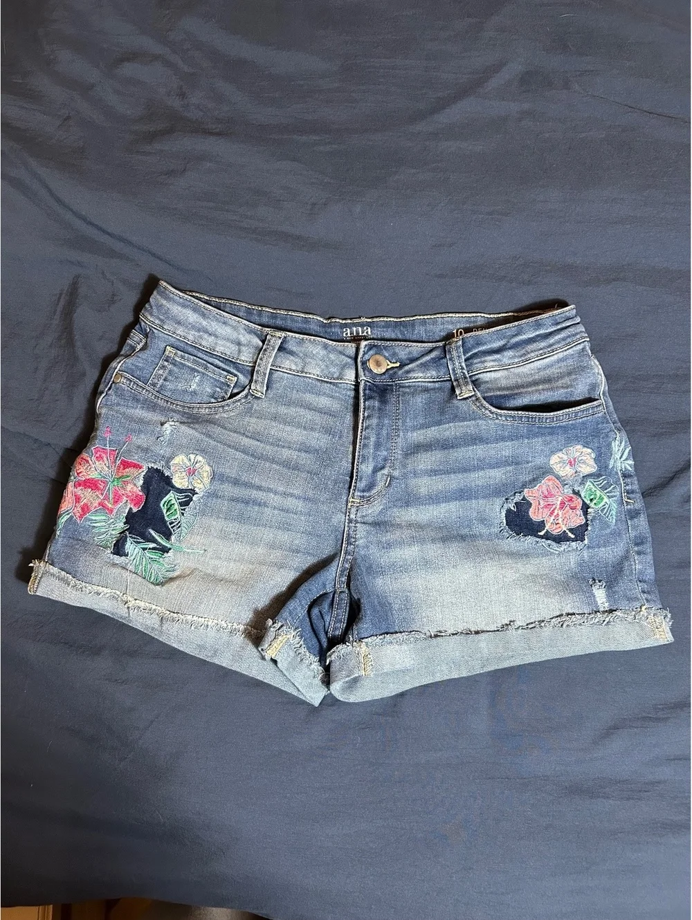 ana Denim Short Embroidered Floral Women's Shorts Size 10
